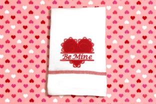 Lacy Valentine Heart Split Applique